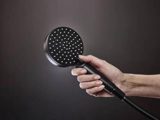 Душевая система Hansgrohe Vernis Shape Showerpipe 230 1jet EcoSmart 26097670 черный матовый