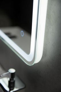 Зеркало BelBagno с LED-подсветкой и сенсорным управлением и подогревом SPC-MAR-800-800-LED-TCH-WARM
