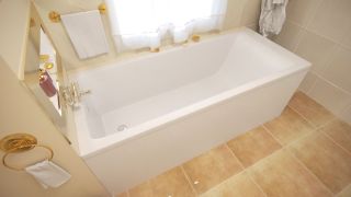 Ванна из искусственного камня AquaStone Арма 160x70см белый