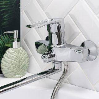 Смеситель для ванны с душем BOOU B8206-18F хром