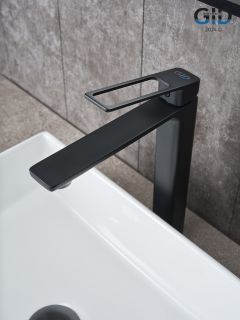 Смеситель высокий для раковины Gid Niagara L057-BM-D L057BMD черный матовый