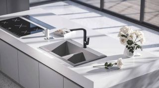 Смеситель для кухни Rose R2713H чёрный матовый