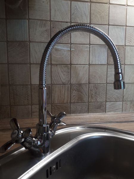 Смеситель для кухонной мойки Rossinka Q02-75 Хром